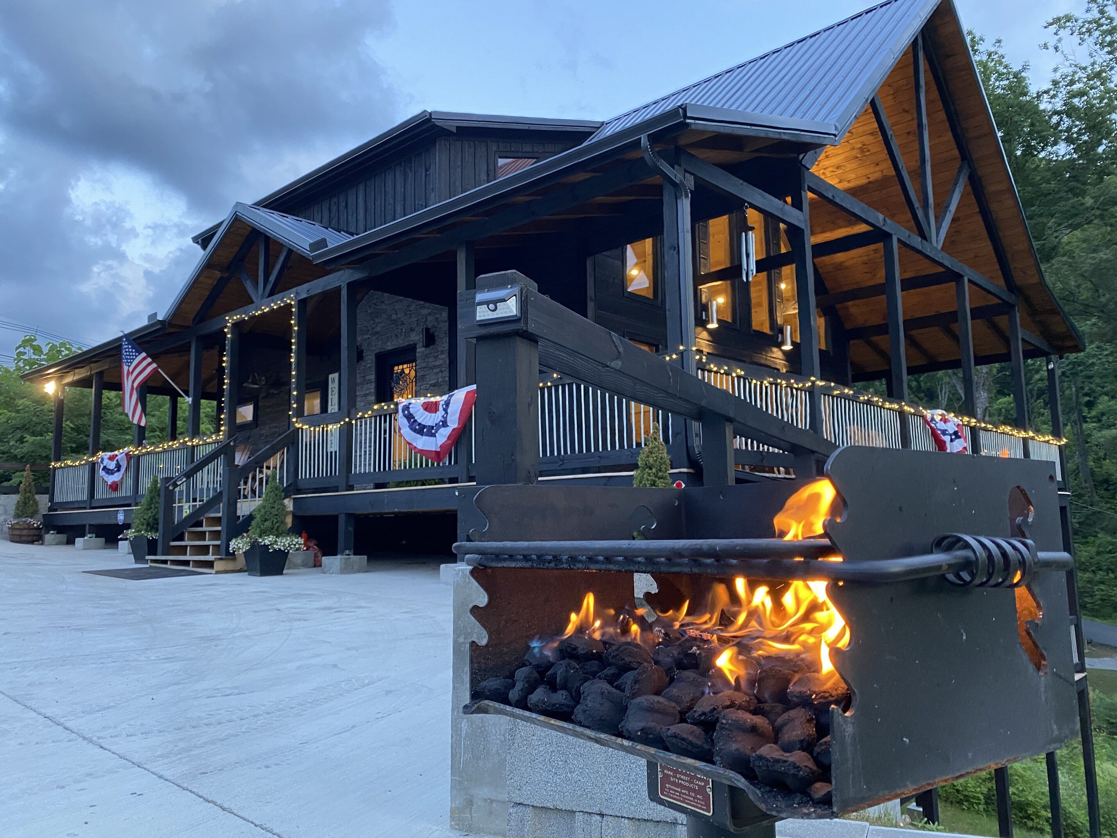 ✨ Pinecrest: Spectacular Cabin in the Best Location 🏅 
