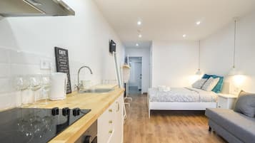 2 Schlafzimmer, Bügeleisen/Bügelbrett, Internetzugang, Bettwäsche