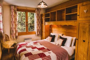 4 chambres, Wi-Fi, draps fournis