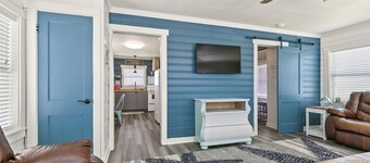 Beautiful coastal home recently renovated and ready for travelers 