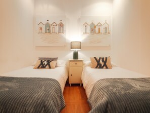3 bedrooms, iron/ironing board, travel cot, free WiFi