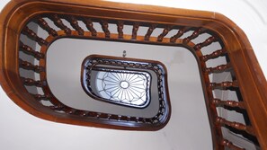 Staircase - Abri du Passant (Roubaix)
