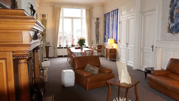 Lobby sitting area - Abri du Passant (Roubaix)