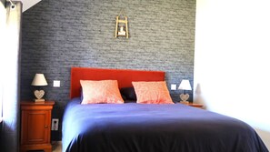 2 habitaciones, wifi gratis y ropa de cama 