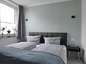 1 Schlafzimmer, Reisekinderbett, kostenloses WLAN, Bettwäsche