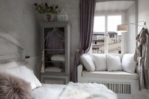 2 chambres, fer et planche à repasser, accès Internet, draps fournis