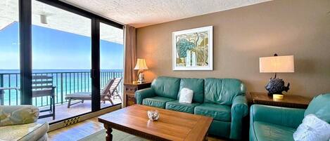 Smart TV, reproductor de DVD, libros, estéreo