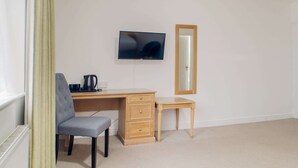 Living area - OYO Dayz Away Lodge (Kingswinford)