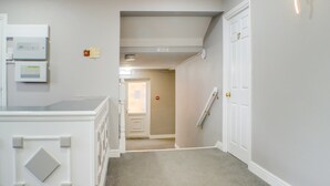 Staircase - OYO Dayz Away Lodge (Kingswinford)