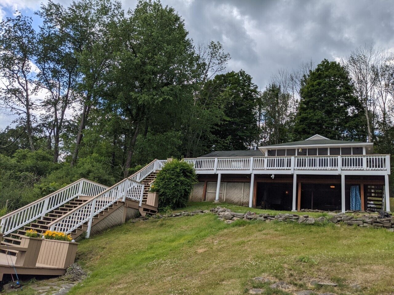 Lakefront offers privacy, year around fishing and nearby skiing at Elk Mountain!