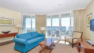 Panoramic Condo, 3 Bedrooms | Living room | 42-inch flat-screen TV with cable channels, TV