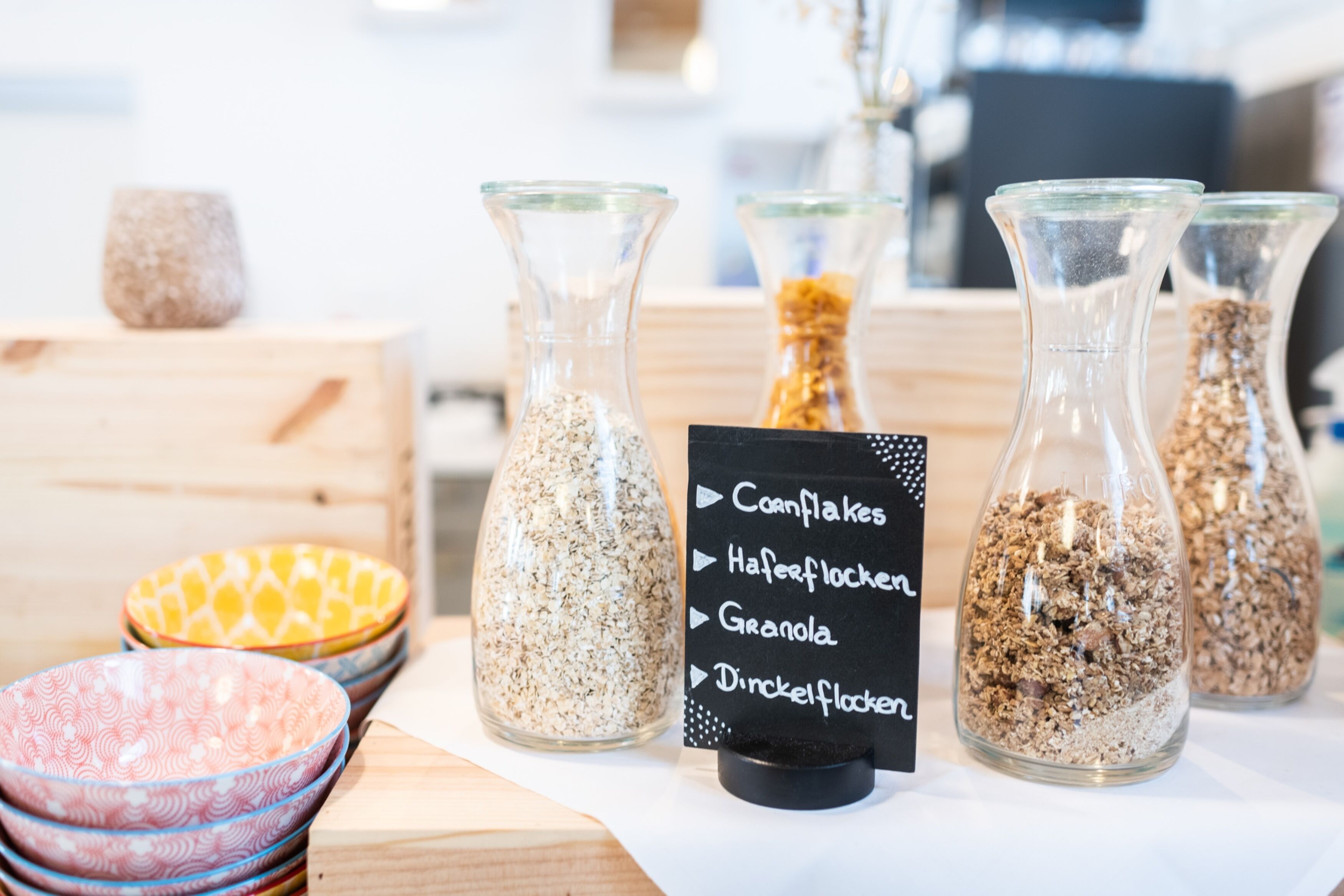 Petit déjeuner continental (19 CHF par personne)