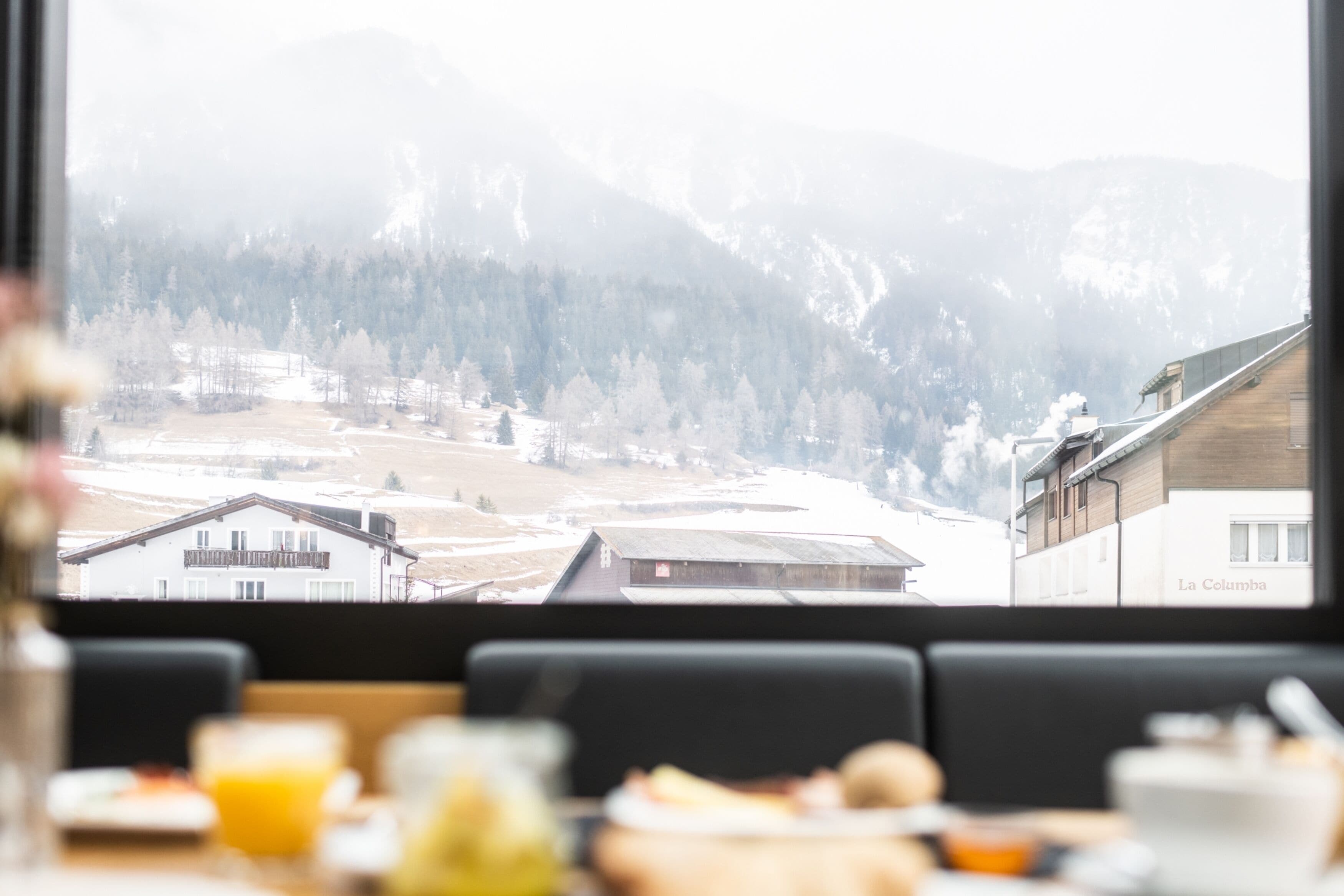 Tägliches kontinentales Frühstück (19 CHF pro Person)