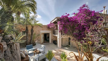 Façade de lâhĂ©bergement