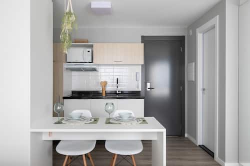 Studio | Private kitchen | Microwave