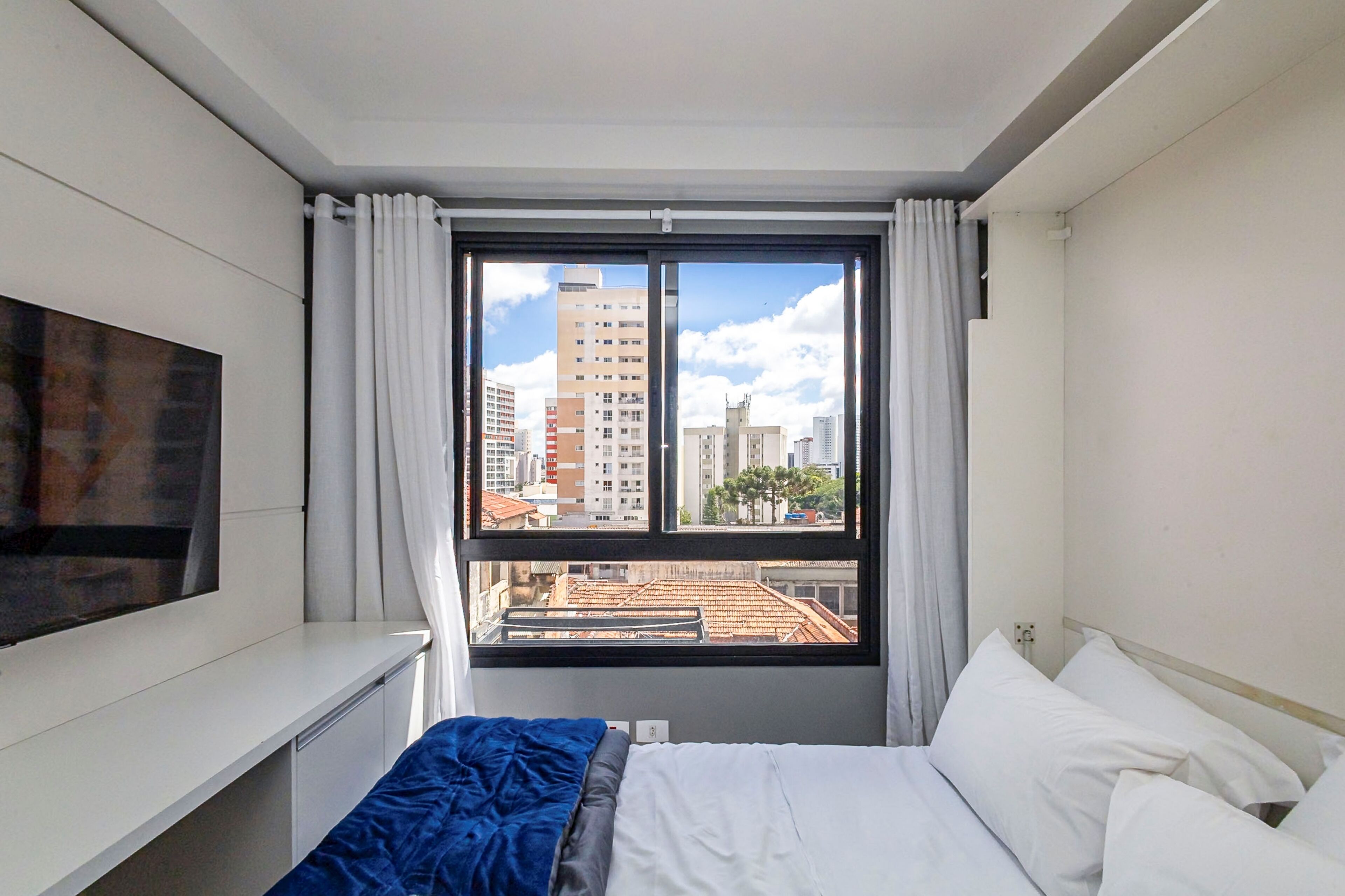 Studio Basic, 1 Tempat Tidur Double, Bebas Asap Rokok, Tidak Ada Pembersihan kamar | Tirai kedap cahaya, kedap suara, Wi-Fi gratis, dan seprai linen