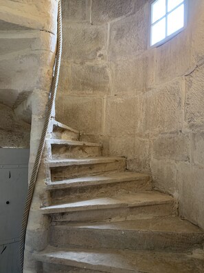 Interior - Demeure de la tour ronde (Champlitte)