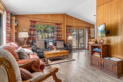 Kabina on Fish Creek - 2 bedroom cabin - quiet location