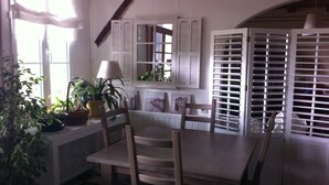 Interior - Entre Mer et Pins (Saint-Julien-en-Born)