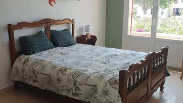 4 chambres, fer et planche Ă repasser, lit parapluie, Wi-Fi gratuit