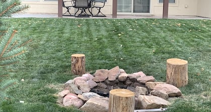 Guest Level with Mountain View