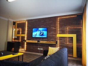 TV 106 cm com canais digitais