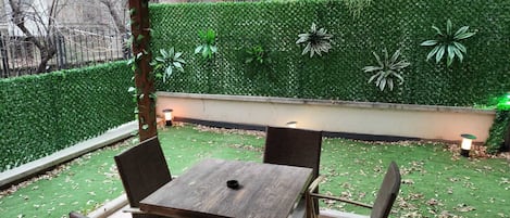 Suite Panoramique, vue jardin, cÎté jardin