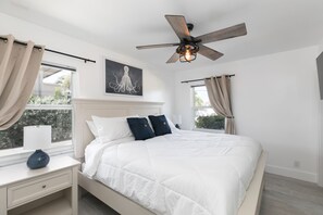 3 bedrooms, iron/ironing board, travel cot, free WiFi