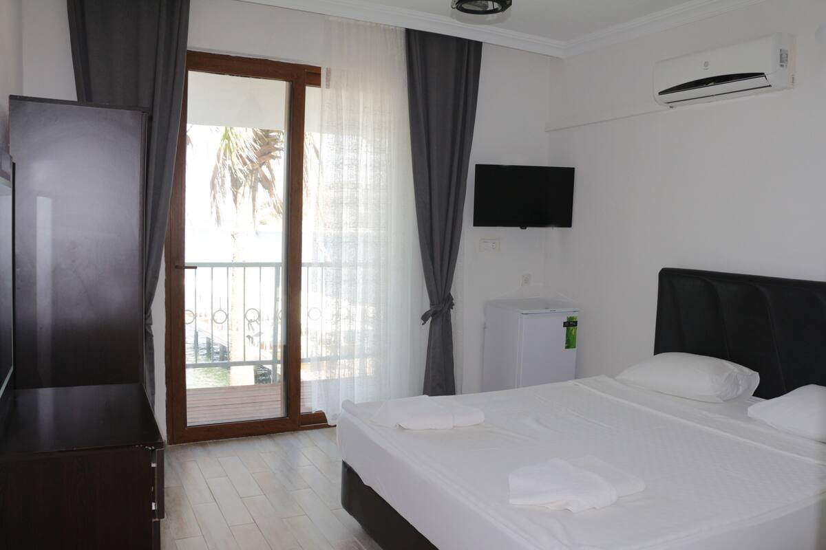 Minibar y wifi gratis