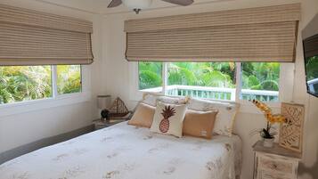 2 bedrooms, iron/ironing board, travel crib, WiFi