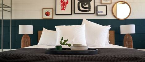 Doppia Deluxe, 1 letto king | Minibar (con alcuni snack e alcune bevande gratis), insonorizzazione