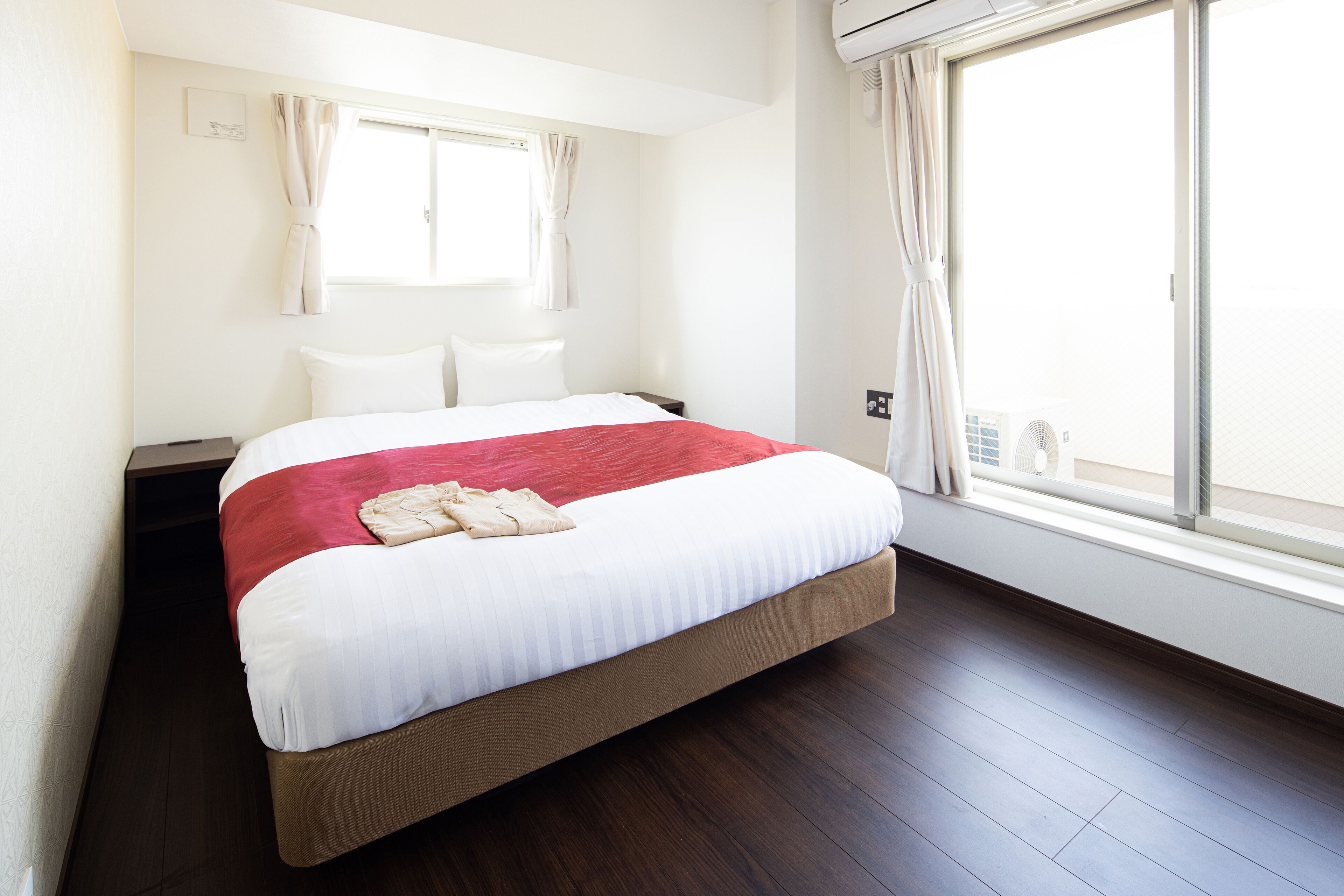 Suite, 2 habitaciones (Superior) | Escritorio y wifi gratis