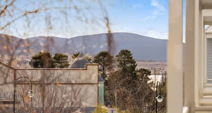 Razorback 15 - Central Jindabyne CBD Unit