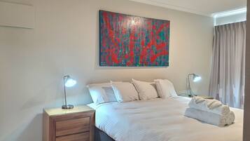 4 chambres, bureau, fer et planche à repasser, Wi-Fi