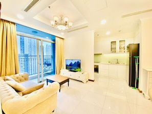 Smart TV - Vinhomes Luxstay Apartment (Ho Chi Minh City)