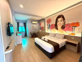 Elite Double Room, Garden View | Free WiFi, bed sheets