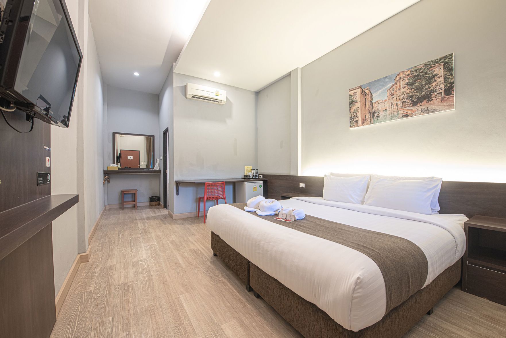 Wifi gratis y ropa de cama