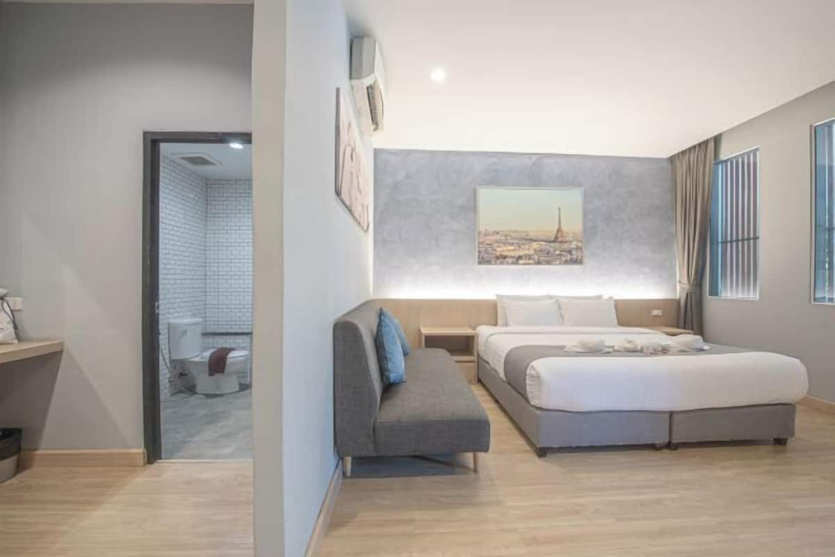 1 bedroom, free WiFi, bed sheets