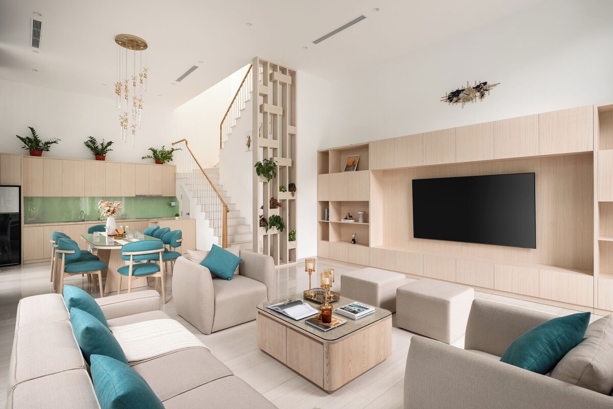 Villa, 4 Bedrooms, Garden View | Living area
