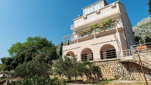 Studio (Comfort Studio with Terrace) | Exterior - Villa Barbara (Zupa dubrovacka)