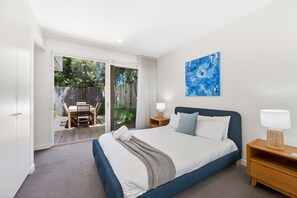 3 makuuhuonetta, silitysrauta/-lauta, Wi-Fi, vuodevaatteet