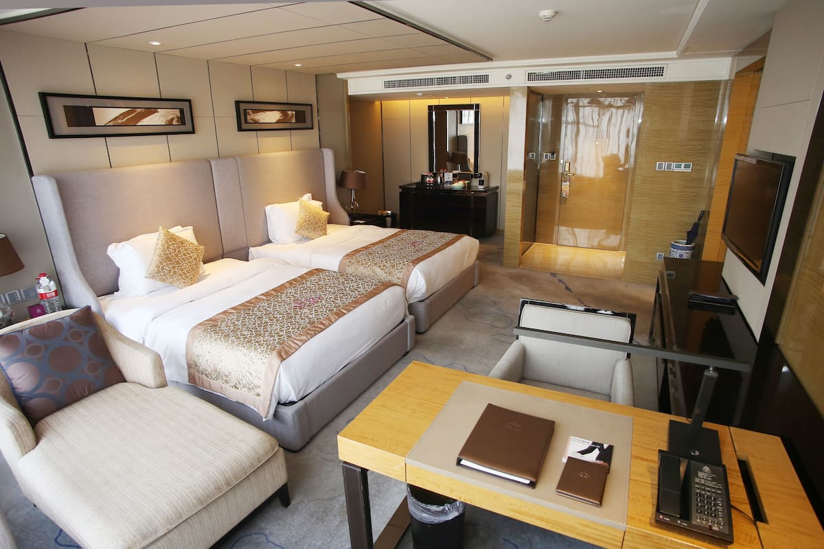 Phòng 2 giường đơn Executive | Minibar, két bảo mật tại phòng, bàn, màn/rèm cản sáng 