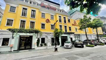 Konaklama yerinin ön cephesi