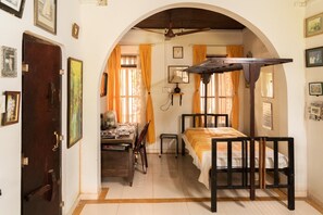 Interior - Kootungal Sadanand House (Cherthala)