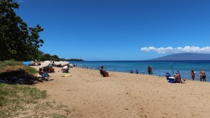 ビーチ、サンラウンジャー、ビーチタオル