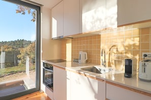 Villa, 2 Schlafzimmer, eigener Pool, Bergblick | Eigene Küche | Kühlschrank, Mikrowelle, Ofen, Herdplatte