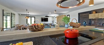 Les villas Syrah et Chardonnay : 10 superbes chambres au coeur d'un vignoble.