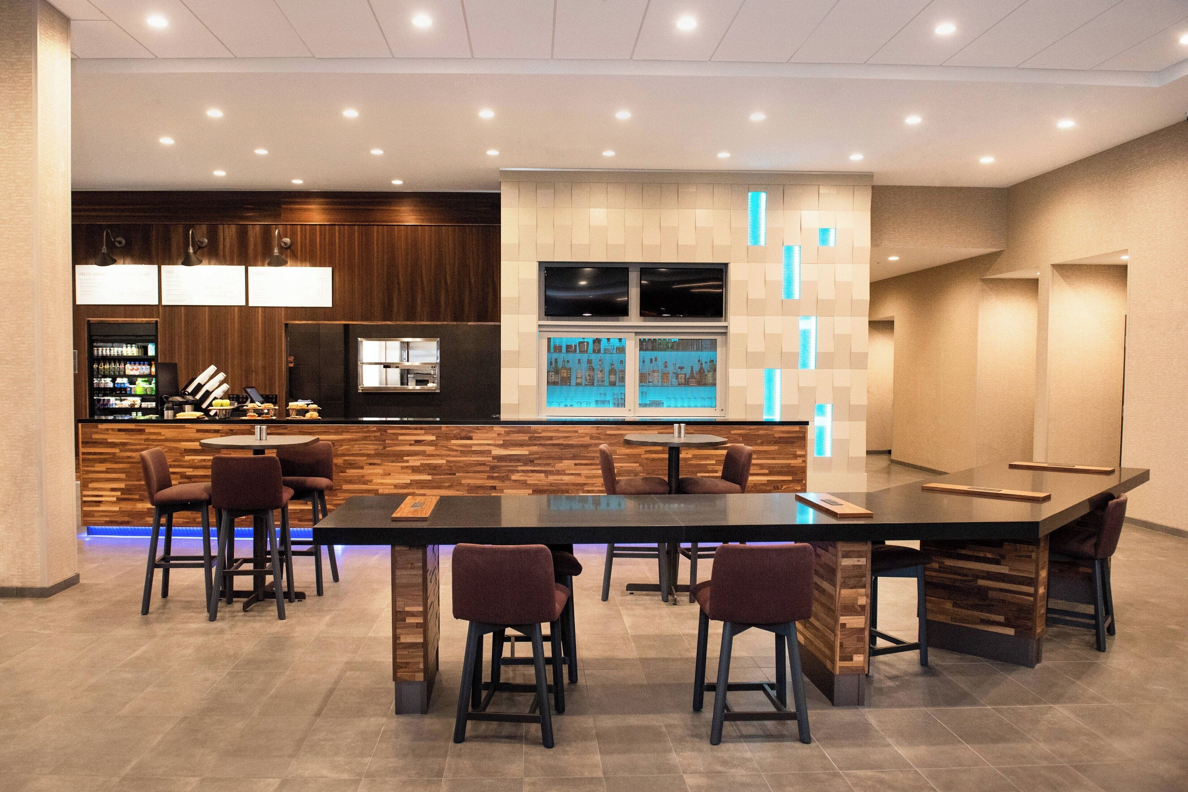 breakfast and dinner served