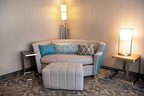 Hypo-allergenic bedding, desk, laptop workspace, blackout curtains