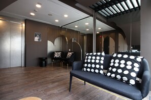 Lobby sitting area - ST Signature Bugis Beach, DAYUSE, 5 hours: 4PM-9PM (Singapore)